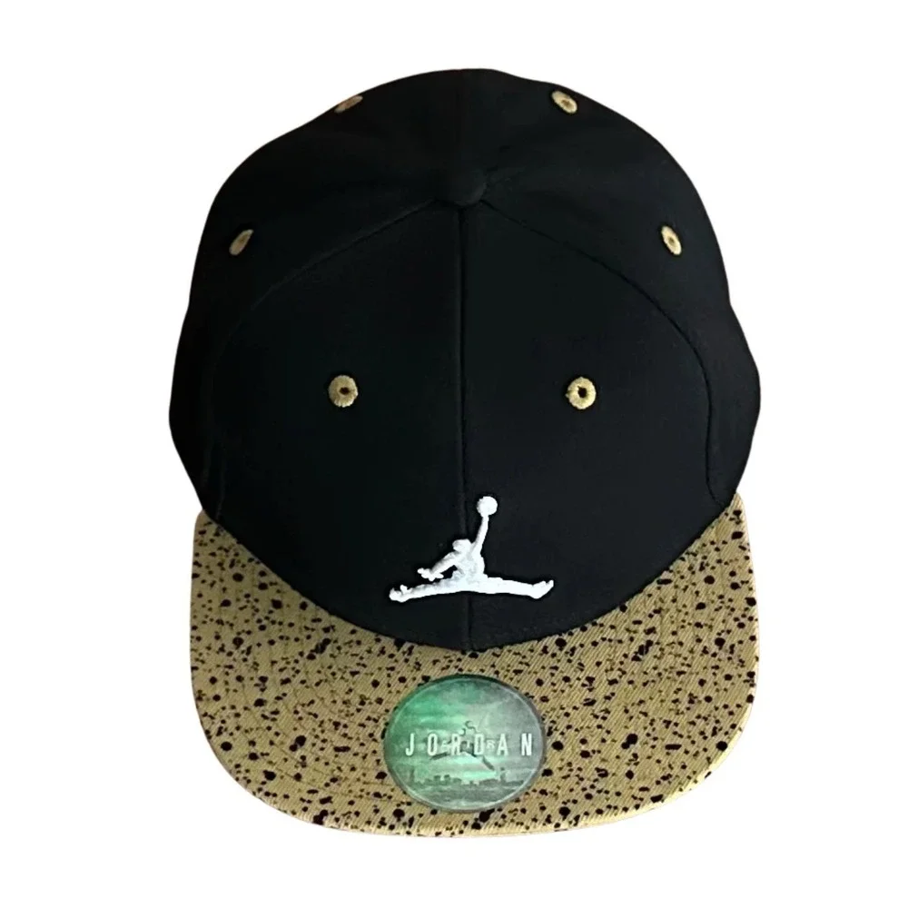 Nike Air Jordan Youth Snapback Hat Black Gold Speckled Jumpman Flat Bill Cap